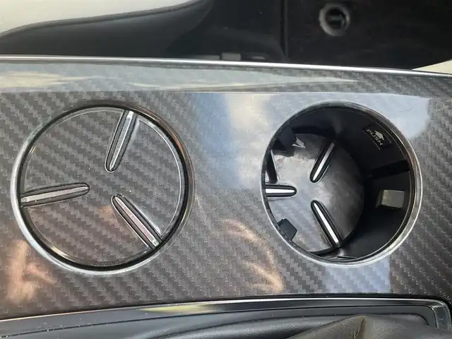 トヨタ クラウン ハイブリッド RS 鳥取県 2018(平30)年 7.5万km ホワイトパールクリスタルシャイン トヨタセーフティセンス/モデリスタエアロ/モデリスタ19AW/サンルーフ/白本革シート/・前席パワーシート/シートヒーター/ベンチレーション/ハンドルヒーター/メーカーナビ/・フルセグ/Bluetooth/CD/DVD/全方位モニター/スマートキー/プッシュスタート/ビルトインETC2.0/レーダークルーズコントロール/ブランドスポットモニター/ヘッドアップディスプレイ/オートホールド/ABS/W＆サイドエアバック/カーテンエアバック/LEDヘッドライト/オートライト/オートマチックハイビーム