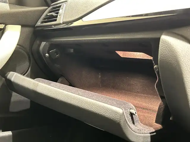 ＢＭＷ ３２０ｄ Mスポーツ 福岡県 2017(平29)年 4.8万km サファイアブラックP ＡＣＣ／ＢＳＭ　/ＭパフォーマンスＦスポイラー　/ブラックグリル　/純正ナビ　/Ｂカメラ　/Ｂｌｕｅｔｏｏｔｈ　/メモリ付パワーシート　/コンフォートアクセス　/ＬＥＤライト　/リアソナー　/純正ＯＰ１９インチＡＷ