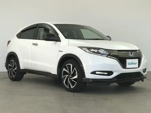 ホンダ ヴェゼル ハイブリッド RS ホンダセンシング 愛知県 2016(平28)年 2.8万km ホワイトオーキッドパール ホンダセンシング/レーダークルーズコントロール/純正SDナビ/・Bluetooth/・フルセグTV/・HDMI/ワイパーデアイサー/革巻きステアリング/ステアリングリモコン/レザーシート/シートヒーター（D/N）/ドライブレコーダー/純正AW/ビルトインETC/電動パーキングアシスト