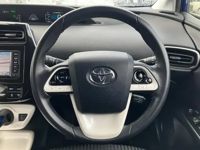 トヨタ プリウス A 道南・函館 2016(平28)年 6.3万km ダークブルーマイカM /純正ナビ//フルセグＴＶ//ドライブレコーダー//バックカメラ//モデリスタエアロ//ブラインドスポットモニター//ヘッドアップディスプレイ//クルーズコントロール//コーナーセンサー//衝突軽減ブレーキ//レーンキープアシスト//ステアリングヒーター//フロアマット//スマートキー//プッシュスタート//ＥＴＣ