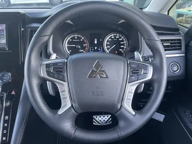 三菱 デリカＤ：５ P 東京都 2024(令6)年 1万km アメジストブラック 社外ナビ(MDV-D711)/【iphone/USB/SD/DISC/TV/FM/AM/BT/HDMI】/ETC/ドライブレコーダー/ e-Assist/・衝突被害軽減ブレーキシステム/・踏み間違い衝突防止アシスト/・車線逸脱防止支援機能/・レーダークルーズコントロール/・後側方車両検知警報システム [BSW]/・オートマチックハイビーム/・マルチアラウンドモニター/両側電動スライドドア/エレクトリックテールゲート/パワーシート(D席)/シートヒーター/ステアリングヒーター/LEDヘッドライト/フォグランプ/オートライト/アイドリングストップ/パドルシフト/100V電源/アイドリングストップ/18インチ純正AW/プッシュスタート/スマートキー