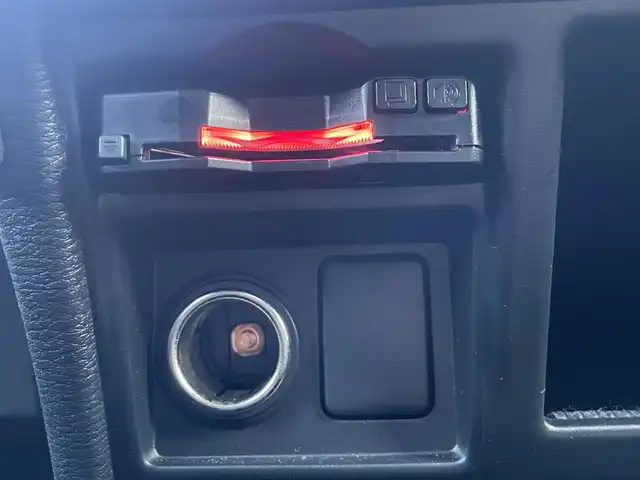 三菱 デリカＤ：５ P 東京都 2024(令6)年 1万km アメジストブラック 社外ナビ(MDV-D711)/【iphone/USB/SD/DISC/TV/FM/AM/BT/HDMI】/ETC/ドライブレコーダー/ e-Assist/・衝突被害軽減ブレーキシステム/・踏み間違い衝突防止アシスト/・車線逸脱防止支援機能/・レーダークルーズコントロール/・後側方車両検知警報システム [BSW]/・オートマチックハイビーム/・マルチアラウンドモニター/両側電動スライドドア/エレクトリックテールゲート/パワーシート(D席)/シートヒーター/ステアリングヒーター/LEDヘッドライト/フォグランプ/オートライト/アイドリングストップ/パドルシフト/100V電源/アイドリングストップ/18インチ純正AW/プッシュスタート/スマートキー