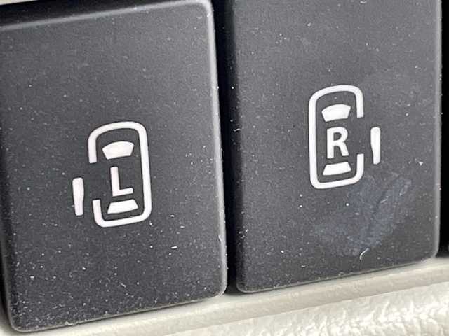 スズキ スペーシア HYBRID X 群馬県 2023(令5)年 1.4万km オレンジⅡ 禁煙車　ワンオーナー　純正ナビ　前後ドライブレコーダー　バックカメラ　オートエアコン　アイドリングストップ　純正アルミホイール　純正フロアマット　プッシュスタート　オートライト　両側スライドドア