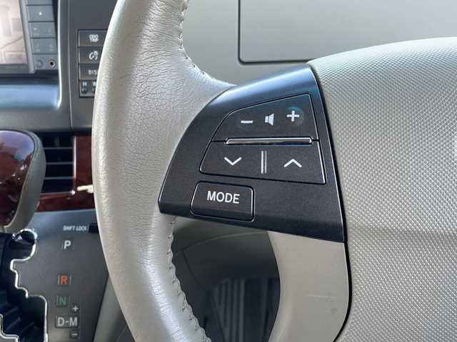 トヨタ エスティマ アエラス Gエディション 島根県 2011(平23)年 8.7万km ホワイトパールクリスタルシャイン 純正ナビ/フルセグTV/CD/DVD/Bluetooth接続/純正フリップダウンモニター/バックカメラ/両側パワースライドドア/オットマン/ＭＴモード付きＡＴ/ビルトインETC/クルーズコントロール/プッシュスタート