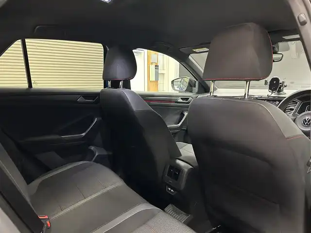 フォルクスワーゲン Ｔ－ロック TDI スポーツ 群馬県 2020(令2)年 3.1万km ラベンナブルーメタリック ACC/AppleCarPlay/純正ナビ/レーンキープ/衝突軽減ブレーキ/LEDライト/スマートキー/バックカメラ/パワーバックドア/パーキングアシスト
