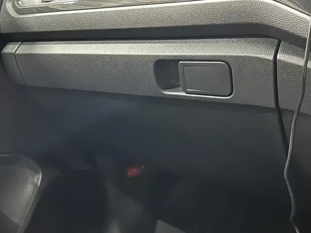 フォルクスワーゲン Ｔ－ロック TDI スポーツ 群馬県 2020(令2)年 3.1万km ラベンナブルーメタリック ACC/AppleCarPlay/純正ナビ/レーンキープ/衝突軽減ブレーキ/LEDライト/スマートキー/バックカメラ/パワーバックドア/パーキングアシスト