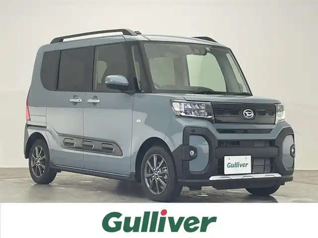 ダイハツ タント ファンクロス 滋賀県 2023(令5)年 0.8万km レイクブルーメタリック 禁煙車/純正ナビ（CD・フルセグTV・Bluetooth・SD）/全方位カメラ/両側パワースライドドア/コーナーセンサー/前席シートヒーター/電動パーキングブレーキ/プッシュスタート/純正マット/ステアリングスイッチ/アイドリングストップ/衝突被害軽減ブレーキ/横滑り防止装置/オートライト