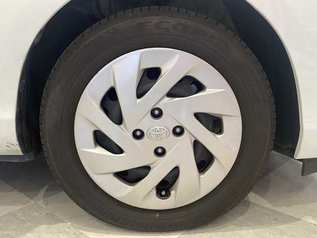 トヨタ アクア S 愛知県 2016(平28)年 4.3万km ライムホワイトパールクリスタルシャイン 純正オーディオ/ＡＭ／ＦＭ／ＣＤ／ＡＵＸ/ビルドインＥＴＣ/Ｄ席シートヒーター/電動格納ウィンカーミラー/ヘッドライトレベライザー/オートハイビーム/リモコンキー/純正フロアマット/衝突軽減ブレーキ