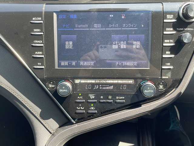 トヨタ カムリ G レザーパッケージ 宮崎県 2017(平29)年 7万km グラファイトM 純正ナビ/(FM/AM/CD/BT/TVワンセグ)/バックカメラ/ヒートシーター/パワーシート/レーダークルーズコントロール/ビルトインETC/電動格納ミラー/ステアリングスイッチ/衝突被害軽減システム/純正アルミホイール