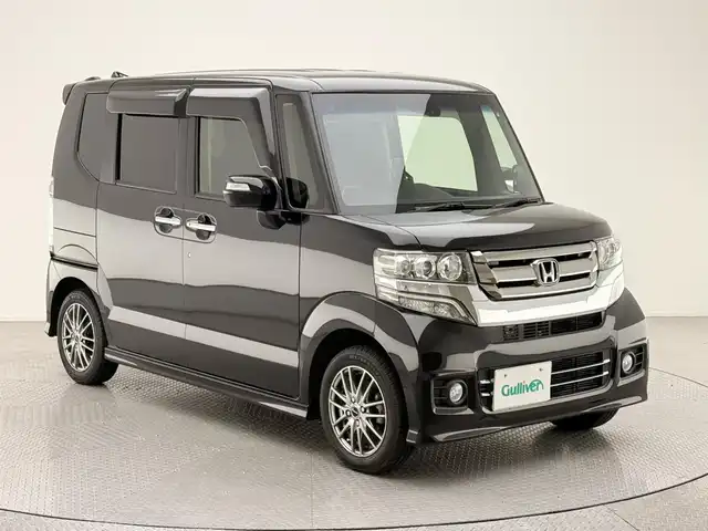 ホンダ Ｎ ＢＯＸ カスタム SSパッケージ 兵庫県 2015(平27)年 7万km スマートブラック 純正8インチギャザーズナビ/(VXM-145VFEi)/フルセグ CD DVD BT MSV/バックカメラ/両側パワースライドドア/ETC/HIDヘッドライト/LEDフォグライト/オートライト/社外マット/ドアバイザー/スマートキー/スペアキー/取扱い説明書/新車時保証書