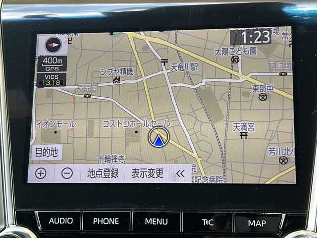 トヨタ クラウン ハイブリッド RS アドバンス 静岡県 2018(平30)年 8.2万km プレシャスシルバー 純正メモリナビ/・CD/・Bluetooth/・フルセグTV/・USB/主要装備/・サンルーフ/・トヨタセーフティーセンス第2世代/・BSM/・パーキングアシスト/・レーダークルコン/・全方位カメラ/・コーナーセンサー/・オートホールド/・HUD/・デジタルインナーミラー/・パドルシフト/・ハンドルヒーター/・シートヒーター/・エアシート/・パワーシート/・オートハイビーム/・純正フロアマット