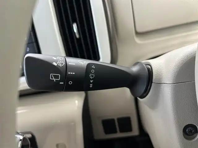 ダイハツ ムーヴ キャンバス G メイクアップ リミテッド　SAⅢ 鹿児島県 2020(令2)年 1.8万km スムースグレーマイカメタリック/プラムブラウンクリスタルマイカ 2トーン 純正SDナビ/（AM.FM.CD.DVD.Bluetooth.TV）/パノラミックビューモニター/両側パワースライドドア/社外ETC/スマートキー/スマートアシストIII/・衝突回避支援ブレーキ/・車線逸脱警報/・誤発進抑制制御、/・先行車発進お知らせ/・オートハイビーム/純正フロアマット/前方ドラレコ/ステアリングリモコン/LEDヘッドライト/ベンチシート