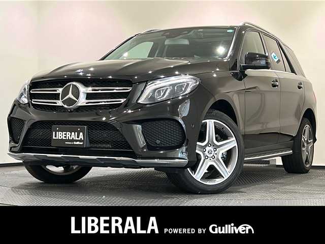 メルセデス・ベンツ ＧＬＥ３５０ｄ 4MATIC スポーツ 新潟県 2018(平30)年 3.9万km コスモスブラック オプション/パノラミックスライディングルーフ/harman/kardonサウンドシステム/主要装備/レーダーセーフティパッケージ/-アクティブブレーキアシスト/-リアCPA/-PRESAFE/-レーンキープアシスト/-ブラインドスポットアシスト/-ディスタンスパイロットディストロニック/-ステアリングパイロット/純正HDDナビ/(CD/DVD/Bluetooth/USB/フルセグTV)/360°カメラシステム/ETC/ドライブレコーダー/レザーシート/シートヒーター/パワーシート/パワーバックドア/LEDヘッドライト/パークトロニック/スペアキー