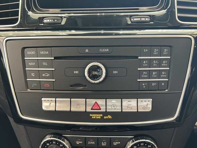 メルセデス・ベンツ ＧＬＥ３５０ｄ 4MATIC スポーツ 新潟県 2018(平30)年 3.9万km コスモスブラック オプション/パノラミックスライディングルーフ/harman/kardonサウンドシステム/主要装備/レーダーセーフティパッケージ/-アクティブブレーキアシスト/-リアCPA/-PRESAFE/-レーンキープアシスト/-ブラインドスポットアシスト/-ディスタンスパイロットディストロニック/-ステアリングパイロット/純正HDDナビ/(CD/DVD/Bluetooth/USB/フルセグTV)/360°カメラシステム/ETC/ドライブレコーダー/レザーシート/シートヒーター/パワーシート/パワーバックドア/LEDヘッドライト/パークトロニック/スペアキー