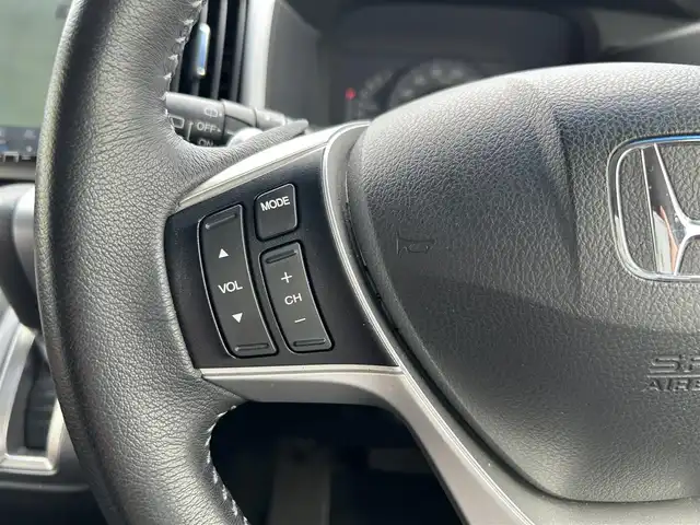 ホンダ ステップワゴン スパーダ Z クールスピリット 栃木県 2013(平25)年 7.7万km プレミアムスパークルブラックパール バックカメラ/USB入力端子/両側パワースライドドア/アクティブコーナリングライト/クルーズコントロール/コンフォートビューパッケージ/スマートキー×2/エンジンスターター/ETC/3列シート/ウォークスルー/ハーフレザーシート/横滑り防止システム/盗難防止装置