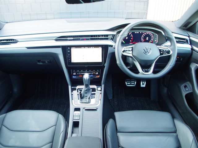 フォルクスワーゲン ＶＷ アルテオン TSI 4モーション Rラインアドバンス 埼玉県 2021(令3)年 4.3万km 黒 1オーナー /ブラックレザーシート /ACC /オールインセーフティ /ヘッドアップディスプレイ /デジタルメーター /CarPlay /ブラインドスポットモニター /全周囲カメラ /Discover Pro /ドラレコ /ETC /フルセグTV /ワイヤレス充電/シートポジションメモリー機能
