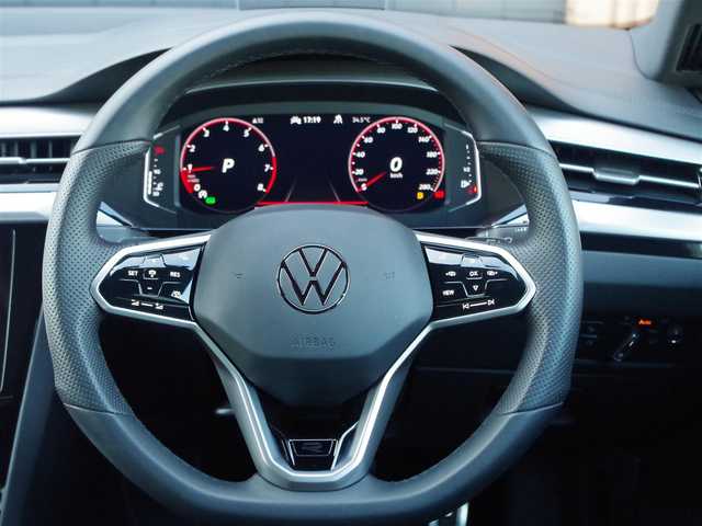 フォルクスワーゲン ＶＷ アルテオン TSI 4モーション Rラインアドバンス 埼玉県 2021(令3)年 4.3万km 黒 1オーナー /ブラックレザーシート /ACC /オールインセーフティ /ヘッドアップディスプレイ /デジタルメーター /CarPlay /ブラインドスポットモニター /全周囲カメラ /Discover Pro /ドラレコ /ETC /フルセグTV /ワイヤレス充電/シートポジションメモリー機能