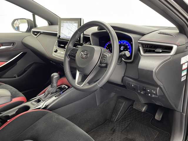 トヨタ カローラ スポーツ ハイブリッドG Z 宮崎県 2020(令2)年 2.1万km アティチュードブラックマイカ ワンオーナー/Toyota Safety Sense/〇プリクラシュセーフティ/〇レーントレーシングアシスト/〇ブラインドスポットモニター/〇リアクロストラフィックアラート/〇パーキングサポートブレーキ/〇ロードサインアシスト/〇オートマチックハイビーム/〇レーダークルーズコントロール/〇クリアランスソナー/純正9インチディスプレイオーディオ/ナビ機能/フルセグTV/バックカメラ/専用ハーフレザーシート/シートヒーター/LEDヘッドライト/前後ドライブレコーダー/ビルトインETC2.0/純正18インチAW/保証書/取扱説明書
