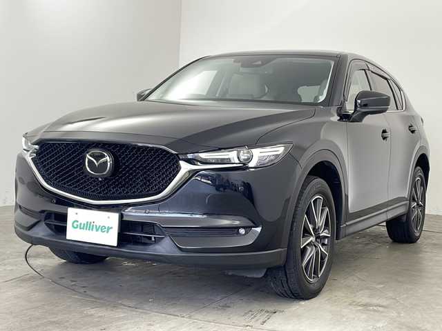 マツダ ＣＸ－５ 20S シルクベージュセレ 兵庫県 2020(令2)年 3.1万km ジェットブラックマイカ ・純正SDナビ/　Bluetoothオーディオ/　CD/DVD再生/　USB接続/　フルセグテレビ/・アラウンドビューモニター/・ビルドインETC/・レーダークルーズコントロール/・レーンキープアシスト/・衝突被害軽減システム/・ブラインドスポットモニター/・ABS/・横滑り防止機能/・前後コーナーセンサー/・盗難防止装置/・オートライト/・オートマチックハイビーム/・LEDヘッドライト/・W＋サイドエアバック/・カーテンエアバック/・電動リアゲート/・社外フロアマット/・パワーシート（運転席）/・ハーフレザーシート/・シートヒーター（運転席・助手席）/・ステアリングヒーター/・革巻きステアリング/・ステアリングスイッチ/・純正19インチアルミホイール/・パドルシフト/・電動パーキングブレーキ/・オートブレーキホールド/・スマートキー/・AACエアコン
