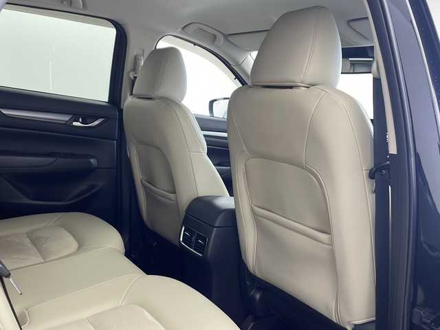 マツダ ＣＸ－５ 20S シルクベージュセレ 兵庫県 2020(令2)年 3.1万km ジェットブラックマイカ ・純正SDナビ/　Bluetoothオーディオ/　CD/DVD再生/　USB接続/　フルセグテレビ/・アラウンドビューモニター/・ビルドインETC/・レーダークルーズコントロール/・レーンキープアシスト/・衝突被害軽減システム/・ブラインドスポットモニター/・ABS/・横滑り防止機能/・前後コーナーセンサー/・盗難防止装置/・オートライト/・オートマチックハイビーム/・LEDヘッドライト/・W＋サイドエアバック/・カーテンエアバック/・電動リアゲート/・社外フロアマット/・パワーシート（運転席）/・ハーフレザーシート/・シートヒーター（運転席・助手席）/・ステアリングヒーター/・革巻きステアリング/・ステアリングスイッチ/・純正19インチアルミホイール/・パドルシフト/・電動パーキングブレーキ/・オートブレーキホールド/・スマートキー/・AACエアコン