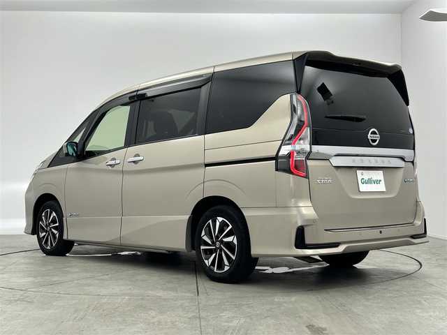 日産 セレナ e－パワー ハイウェイスター V 愛知県 2021(令3)年 6.8万km カシミヤグレージュ 純正電動ステップ/プロパイロット/コーナーセンサー/インテリジェントルームミラー/純正フリップダウンモニター/純正10インチナビ/（CD/DVD/Blu-ray/フルセグ）/全方位モニター/ETC/ドラレコ/エマージェンシーブレーキ/LDP/VDC/LEDヘッドライト/LEDフォグランプ/ステアリングスイッチ/純正AW/ドアバイザー/スペアキー