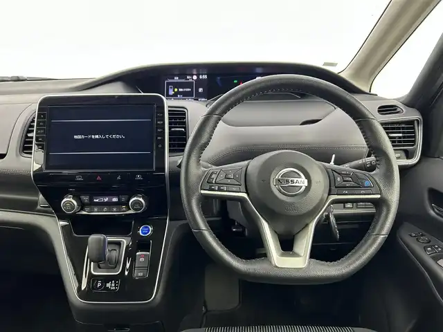 日産 セレナ e－パワー ハイウェイスター V 愛知県 2021(令3)年 6.8万km カシミヤグレージュ 純正電動ステップ/プロパイロット/コーナーセンサー/インテリジェントルームミラー/純正フリップダウンモニター/純正10インチナビ/（CD/DVD/Blu-ray/フルセグ）/全方位モニター/ETC/ドラレコ/エマージェンシーブレーキ/LDP/VDC/LEDヘッドライト/LEDフォグランプ/ステアリングスイッチ/純正AW/ドアバイザー/スペアキー