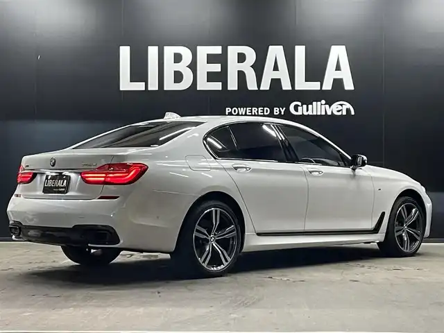 ＢＭＷ ７４０ｄ xDrive Mスポーツ 群馬県 2018(平30)年 6.9万km アルピンホワイトⅢ サンルーフ /ナッパレザー/ヘッドアップディスプレイ/シートベンチレーション/純正HDDナビ/全方位カメラ/ジェスチャーコントロール/フルセグTV/20インチAW/Bluetooth/ETC2.0/LEDライト