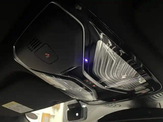 ＢＭＷ ７４０ｄ xDrive Mスポーツ 群馬県 2018(平30)年 6.9万km アルピンホワイトⅢ サンルーフ /ナッパレザー/ヘッドアップディスプレイ/シートベンチレーション/純正HDDナビ/全方位カメラ/ジェスチャーコントロール/フルセグTV/20インチAW/Bluetooth/ETC2.0/LEDライト