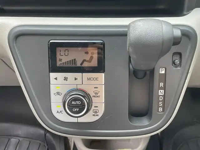 トヨタ パッソ X Lパッケージ 岡山県 2016(平28)年 8.9万km パールホワイトⅢ メモリナビ　/AVN-Z05iW/フルセグTV、CD、Bluetooth、AM、FM/ビルトインETC/フォグランプ/バックカメラ/スマートキー