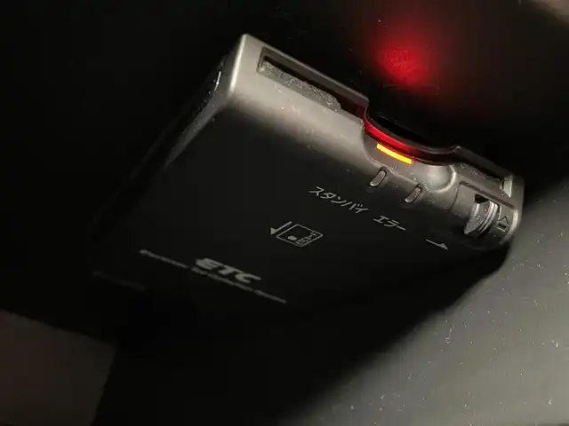 日産 ノート e－パワー X Bアロー 大阪府 2018(平30)年 3.9万km ブリリアントホワイトパール/スーパーブラック 2トーン 禁煙車/エマージェンシーブレーキ/踏み間違え防止機能/踏み間違い防止アシスト/標識認識機能/ハイビームアシスト/純正ナビ/　（Bluetooth/CD/DVD）/フルセグTV/アラウンドビューモニター/レーダークルーズコントロール/LEDヘッドライト/フォグランプ/純正15インチアルミホイール/純正フロアマット/コーナーセンサー/スマートキー/ETC