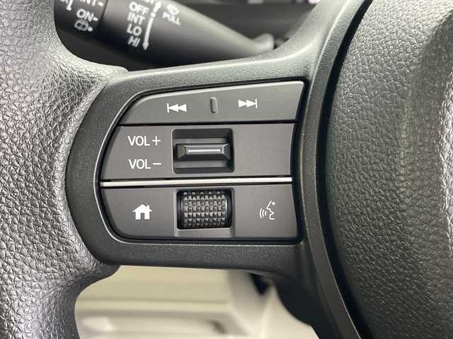 ホンダ Ｎ ＢＯＸ ファッションスタイル 愛知県 2025(令7)年 0.1千km プレミアムアイボリーパールⅡ 届出済未使用車/純正9インチナビ/・フルセグ/・Bluetooth/・AppleCarPlay/・AndroidAuto/・CD/DVD/・HDMI/両側パワースライドドア/バックカメラ/前席シートヒータ/ホンダセンシング/衝突軽減ブレーキ（CMBS）/先行車発進お知らせ機能/路外逸脱抑制機能/標識認識機能/アダプティブクルーズコントロール（ACC）/車線維持支援システム（LKAS）/誤発進抑制機能/後方誤発信抑制機能/パーキングセンサー/オートハイビーム/スペアキー