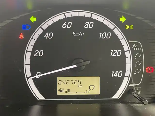 三菱 ｅＫワゴン G 群馬県 2013(平25)年 4.3万km チェリーブラウンパール 禁煙車　純正CDデッキ　アイドリングストップ　ヘッドライトレベライザー　電動格納ミラー　オートエアコン　プッシュスタート　スマートキー　純正フロアマット　純正アルミホイール　社外LEDヘッドライト