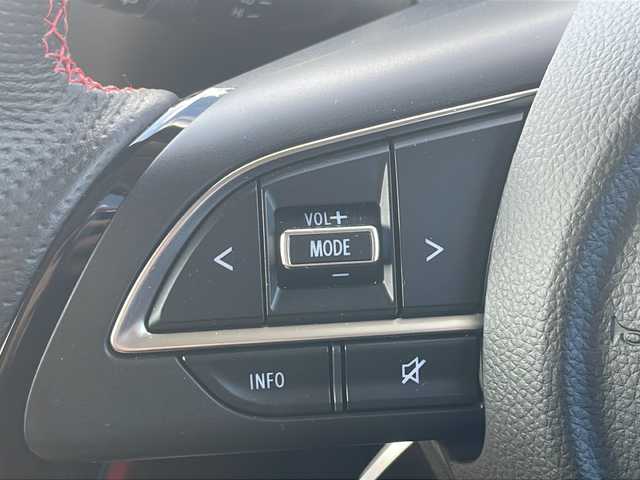 スズキ スイフト スポーツ 茨城県 2023(令5)年 0.4万km バーニングレッドPM ワンオーナー/純正フルアエロ/社外ナビ(CN-HZ885)/　　【フルセグTV/BT/CD/DVD】/全方位カメラ/レーンキープアシスト/横滑り防止装置/LEDオートライト/衝突被害軽減システム/シートヒーター/純正17インチアルミホイール/純正フロアマット/プッシュスタート/保証書/取扱説明書
