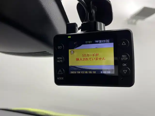 トヨタ シエンタ X 茨城県 2018(平30)年 3.9万km ブラックマイカ/エアーイエロー 2トーン 後期モデル　2トーンカラー　純正ナビ　フルセグTV　Bluetooth　バックモニター　パワースライドドア　セーフティセンス　レーンキープアシスト　LEDヘッドランプ　フォグランプ　スマートキー　