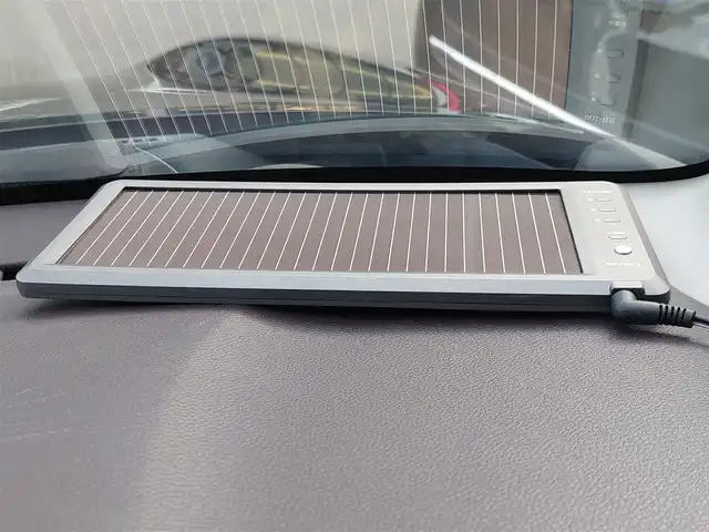 ホンダ Ｎ ＯＮＥ プレミアム ツアラー 東京都 2014(平26)年 1.1万km スマートブラック 純正ナビ/ワンセグ/バックカメラ/クルーズコントロール/パドルシフト/安心パッケージ/シティブレーキアクティブシステム/スマートキー/プッシュスタート/ECONモード/純正15インチAW/HIDヘッドライト/オートライト