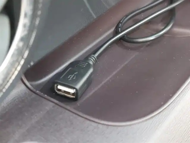 ホンダ Ｎ ＯＮＥ プレミアム ツアラー 東京都 2014(平26)年 1.1万km スマートブラック 純正ナビ/ワンセグ/バックカメラ/クルーズコントロール/パドルシフト/安心パッケージ/シティブレーキアクティブシステム/スマートキー/プッシュスタート/ECONモード/純正15インチAW/HIDヘッドライト/オートライト