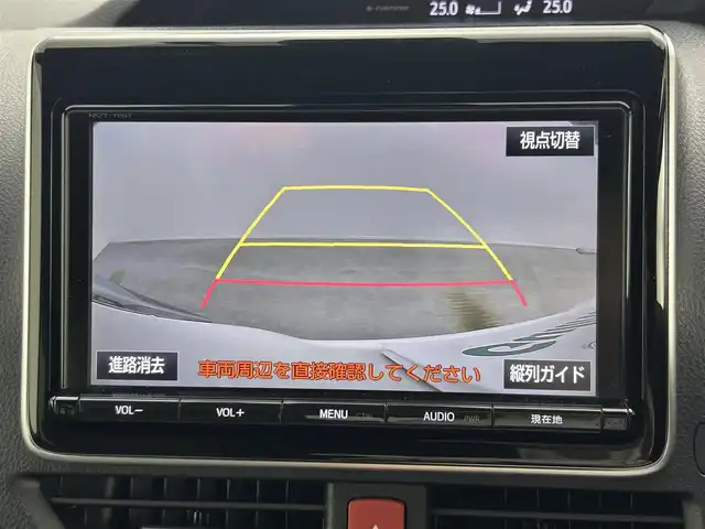 トヨタ エスクァイア Gi 岡山県 2018(平30)年 4.5万km ホワイトパールクリスタルシャイン 純正9インチナビ/・FM/AM/Bluetooth/フルセグ/CD/DVD/バックカメラ/12.1インチ後席モニター/合皮シート/・シートヒーター/ドライブレコーダー/ビルトインETC/両側パワースライドドア/トヨタセーフティーセンス/・プリクラッシュセーフティ/・レーンキープアシスト/・クルーズコントロール/・オートマチックハイビーム/LEDヘッドライト/純正フロアマット/純正15インチアルミ/ドアバイザー/スマートキー2本/新車保証書