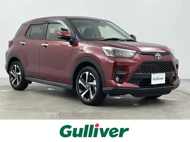 トヨタ ライズ Z 大分県 2023(令5)年 1.4万km ファイアークォーツレッドM 純正ディスプレィオーディオ/パノラミックビューモニター/レーダークルーズ/電動パーキングブレーキ/LED/ETC/Bluetooth/TV/レーンキープ/シートヒーター/フロアマット/ドアバイザー