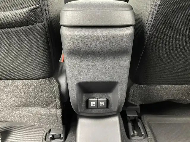 トヨタ ライズ Z 大分県 2023(令5)年 1.4万km ファイアークォーツレッドM 純正ディスプレィオーディオ/パノラミックビューモニター/レーダークルーズ/電動パーキングブレーキ/LED/ETC/Bluetooth/TV/レーンキープ/シートヒーター/フロアマット/ドアバイザー