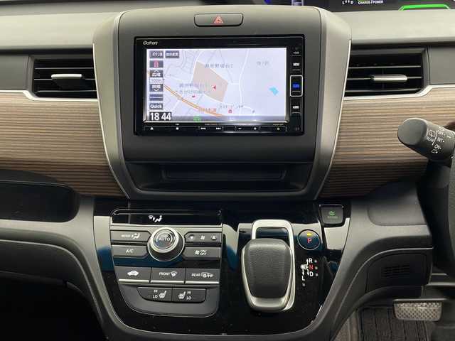 ホンダ フリード ハイブリット クロスター ホンダセンシング 秋田県 2020(令2)年 3.9万km シルバーミストグリーンM ４WD/社外SDナビ(Bluetooth/CD/DVD/フルセグ)/バックカメラ/ビルトインETC/クルーズコントロール/車線逸脱警報/後方コーナーセンサー/両側パワースライドドア/純正AW/前後ドライブレコーダー/衝突被害軽減システム/運転席シートヒーター/カーテンエアバック/サンシェード/リアデアイサー/USB入力端子/LEDヘッドライト/スマートキー