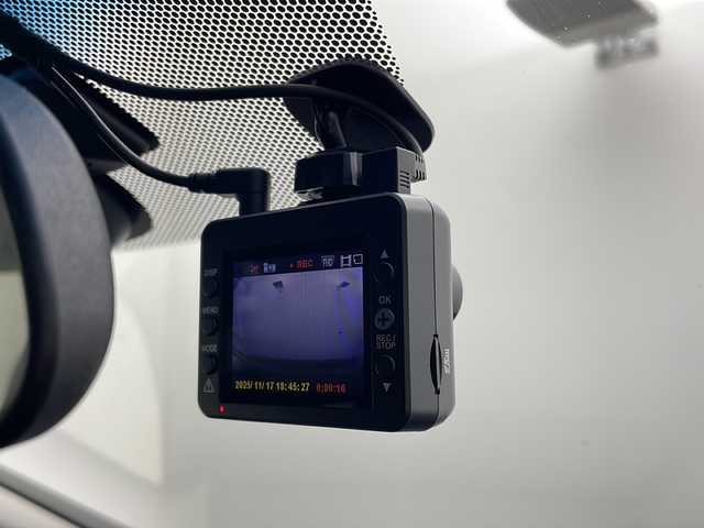 ホンダ フリード ハイブリット クロスター ホンダセンシング 秋田県 2020(令2)年 3.9万km シルバーミストグリーンM ４WD/社外SDナビ(Bluetooth/CD/DVD/フルセグ)/バックカメラ/ビルトインETC/クルーズコントロール/車線逸脱警報/後方コーナーセンサー/両側パワースライドドア/純正AW/前後ドライブレコーダー/衝突被害軽減システム/運転席シートヒーター/カーテンエアバック/サンシェード/リアデアイサー/USB入力端子/LEDヘッドライト/スマートキー