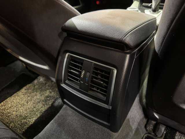 ＢＭＷ ４２０ｉ グランクーペ 千葉県 2018(平30)年 5.8万km シルバー Mスピリット　/ACC　/ナビ　/TV　/Bカメラ　/Bluetooth接続　　/LEDヘッドライト　/電動リアゲート　/PDC　/コンフォートアクセス　/衝突軽減B　/BSM　/LKA　/ドラレコ