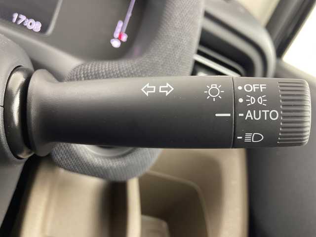 ホンダ フリード ハイブリット e:HEV AIR EX 大阪府 2025(令7)年 0.1千km クリスタルブラックパール ホンダセンシング/　・衝突被害軽減ブレーキ/　・先行者発進お知らせ機能/　・歩行者事故低減ステアリング/　・路外逸脱抑制機能/　・標識認識機能/　・渋滞追従機能付アダプティブクルーズコントロール/　・車線維持支援システム/　・トラフィックジャムアシスト/　・ブラインドスポットインフォメーション/　・誤発進抑制機能/　・後方誤発進抑制機能/　・オートハイビーム/純正メモリナビ/　　BT/フルセグTV/バックカメラ/両側パワースライドドア/LEDオートライト/シートヒーター/純正15インチアルミホイール/コーナーセンサー/電動パーキング/ブレーキホールド/スマートキー