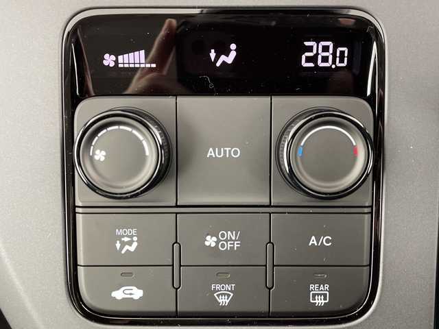 ホンダ フリード ハイブリット e:HEV AIR EX 大阪府 2025(令7)年 0.1千km クリスタルブラックパール ホンダセンシング/　・衝突被害軽減ブレーキ/　・先行者発進お知らせ機能/　・歩行者事故低減ステアリング/　・路外逸脱抑制機能/　・標識認識機能/　・渋滞追従機能付アダプティブクルーズコントロール/　・車線維持支援システム/　・トラフィックジャムアシスト/　・ブラインドスポットインフォメーション/　・誤発進抑制機能/　・後方誤発進抑制機能/　・オートハイビーム/純正メモリナビ/　　BT/フルセグTV/バックカメラ/両側パワースライドドア/LEDオートライト/シートヒーター/純正15インチアルミホイール/コーナーセンサー/電動パーキング/ブレーキホールド/スマートキー