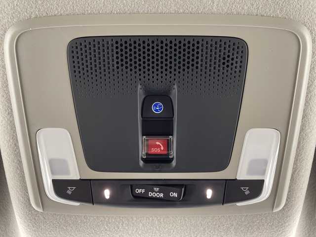 ホンダ フリード ハイブリット e:HEV AIR EX 大阪府 2025(令7)年 0.1千km クリスタルブラックパール ホンダセンシング/　・衝突被害軽減ブレーキ/　・先行者発進お知らせ機能/　・歩行者事故低減ステアリング/　・路外逸脱抑制機能/　・標識認識機能/　・渋滞追従機能付アダプティブクルーズコントロール/　・車線維持支援システム/　・トラフィックジャムアシスト/　・ブラインドスポットインフォメーション/　・誤発進抑制機能/　・後方誤発進抑制機能/　・オートハイビーム/純正メモリナビ/　　BT/フルセグTV/バックカメラ/両側パワースライドドア/LEDオートライト/シートヒーター/純正15インチアルミホイール/コーナーセンサー/電動パーキング/ブレーキホールド/スマートキー