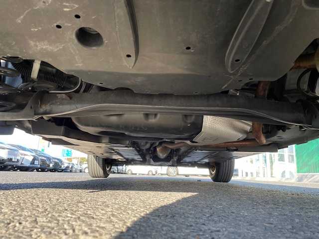 トヨタ ヤリスクロス ハイブリッド G 茨城県 2021(令3)年 4万km ホワイトパールクリスタルシャイン 純正ディスプレイオーディオ /-BT/AM/FM/衝突軽減システム /バックカメラ /ETC2.0 /ドライブレコーダー /ワンオーナー /プッシュスタート /純正アルミホイール /オートマチックハイビーム /純正フロアマット