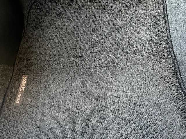 トヨタ ヤリスクロス ハイブリッド G 茨城県 2021(令3)年 4万km ホワイトパールクリスタルシャイン 純正ディスプレイオーディオ /-BT/AM/FM/衝突軽減システム /バックカメラ /ETC2.0 /ドライブレコーダー /ワンオーナー /プッシュスタート /純正アルミホイール /オートマチックハイビーム /純正フロアマット