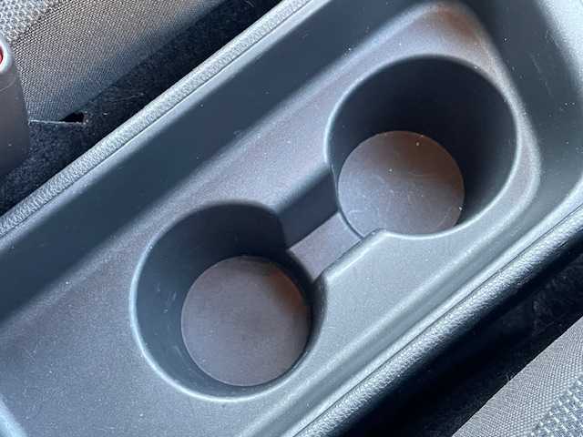 トヨタ ヤリスクロス ハイブリッド G 茨城県 2021(令3)年 4万km ホワイトパールクリスタルシャイン 純正ディスプレイオーディオ /-BT/AM/FM/衝突軽減システム /バックカメラ /ETC2.0 /ドライブレコーダー /ワンオーナー /プッシュスタート /純正アルミホイール /オートマチックハイビーム /純正フロアマット