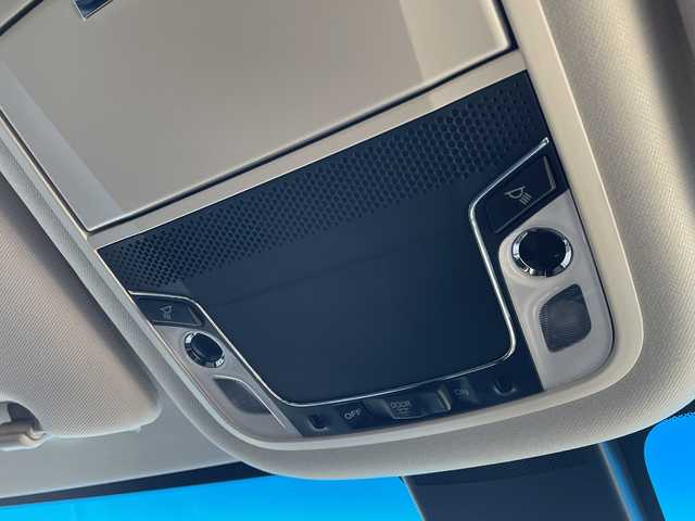 ホンダ オデッセイ アブソルート 新潟県 2021(令3)年 7.2万km プレミアムヴィーナスブラックP 純正10インチメモリナビ：VXU-217DYi/マルチビューカメラ/レーダークルーズコントロール/ジェスチャーコントロール・パワースライドドア/前後コーナーセンサー/ETC2.0/パドルシフト/ハーフレザーシート/運転席パワーシート/LEDヘッドライト