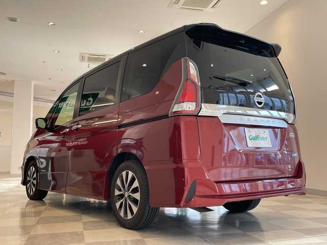 日産 セレナ ハイウェイスター Vセレクション 福井県 2017(平29)年 4.7万km マルーンレッド 2トーン 純正SDナビ/フルセグTV/BT/DVD/CD/USB/SD/フリップダウンモニター/アラウンドビューモニター/クルーズコントロール/エマージェンシーブレーキ/車線逸脱警報/ふらつき警報/前後ソナー/標識認識システム/パーキングアシスト/ETC/前後ドライブレコーダー/パワースライドドア/オートライト/LEDヘッドライト/純正16インチアルミホイール/プッシュスタート/スマートキー×2/純正フロアマット